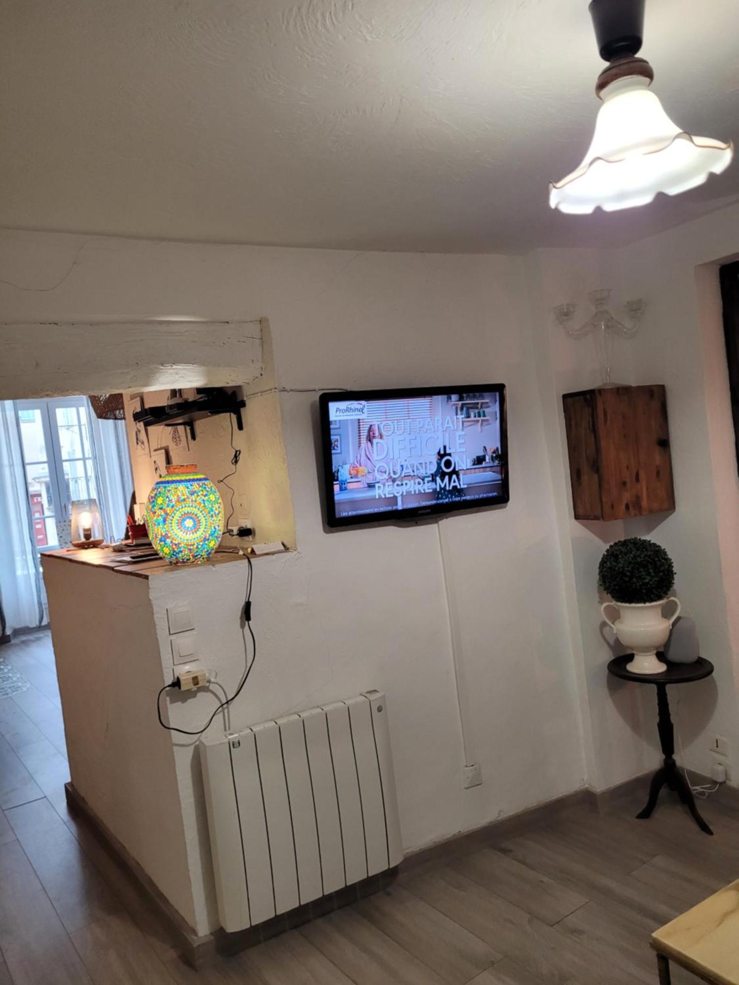 Le Rocher Appartement Cotignac Exterior photo