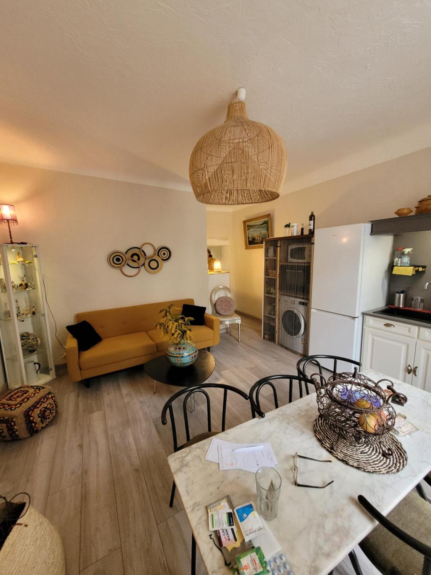 Le Rocher Appartement Cotignac Exterior photo